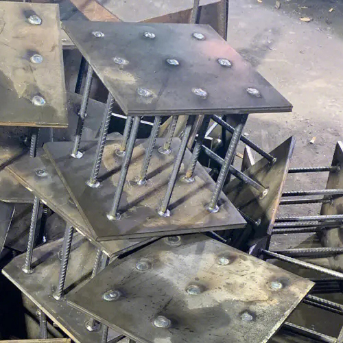 在确定大连预埋件位置时，需要考虑以下几点